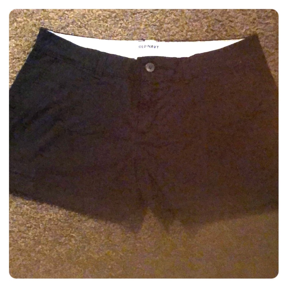 Old navy black shorts